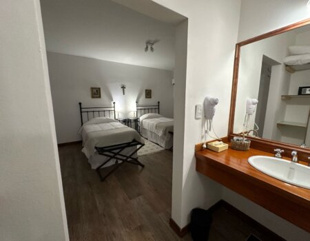 wta_1190_IM 12 Bedrm split