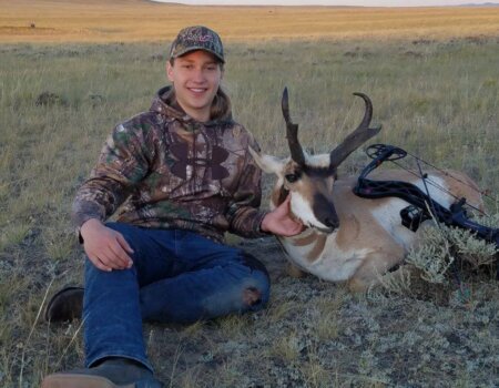 wta_1239_N43DSL_ArcheryAntelope