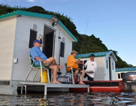 wta_1257_BPFFI8_Fly-InFloatingCabins(exterior)