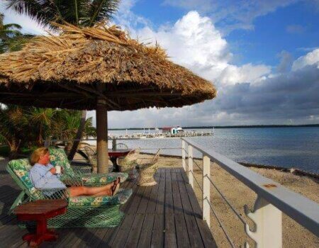 wta_1259_08ZN91_GUNWendy-porch2