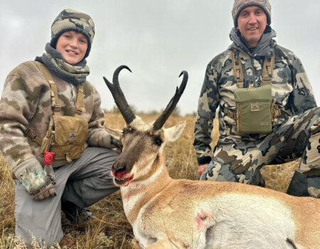 wta_1453_antelope-father-and-son