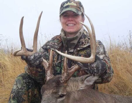 wta_1573_IM3DRN_Whitetail-Yvonne