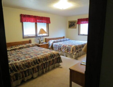 wta_1606_Q4LGSV_lodge3