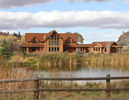 wta_1667_reid-creek-hunting-lodge-wagonhound