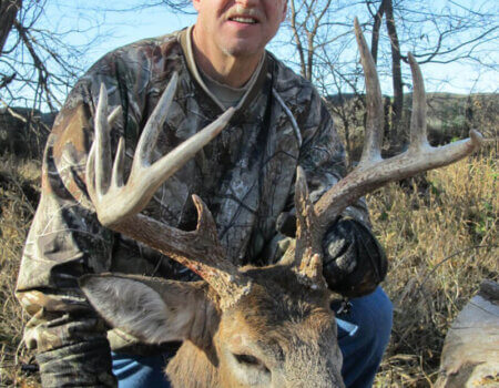 wta_560_N2QYVD_164_Whitetail(5)