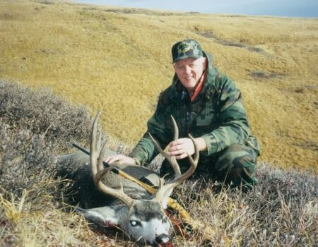 wta_622_Q9Q58Q_outfitter080_Muledeer(1)