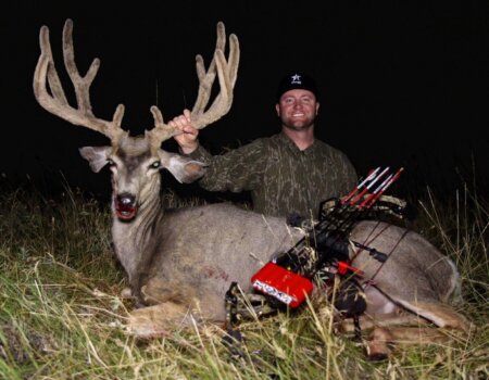 wta_678_FKY6LB_Deer1