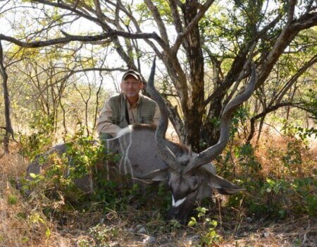 wta_736_2BNY0H_safariinnamibiaStevenMcFee