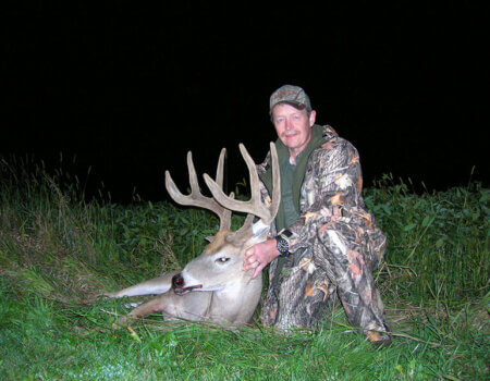 wta_989_5ILGBQ_2011hunting017