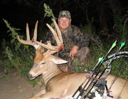 wta_989_NVVN5C_12deer086