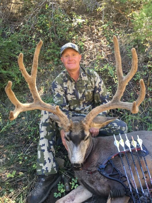 Trophy Mule Deer In Colorado's Famed Unit 21 - Worldwide Trophy Adventures