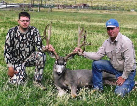 wta_1957_past-year-deer-hunt-43