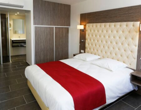 wta_2130_chambres-hotel-du-lac-1