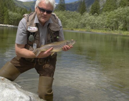 wta_2180_Franz_Zraunig_Fliegenfischer_Profi_Almroesl_Huettschlag_Großarl-gross