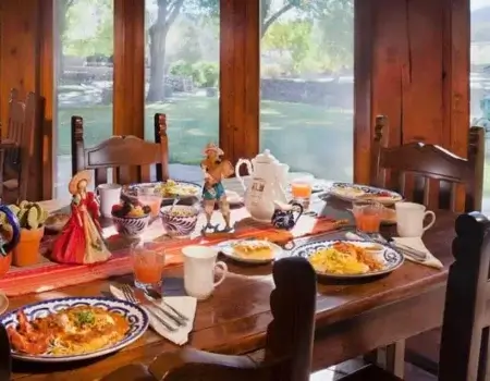 wta_2294_Dining Photo