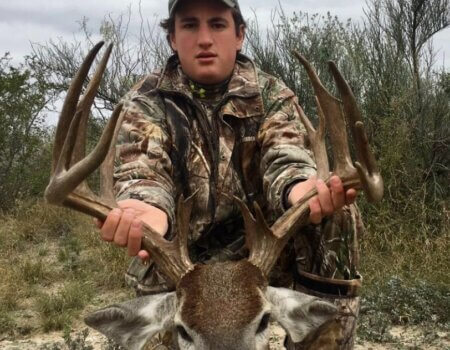 wta_2319_Sirus trophies 1