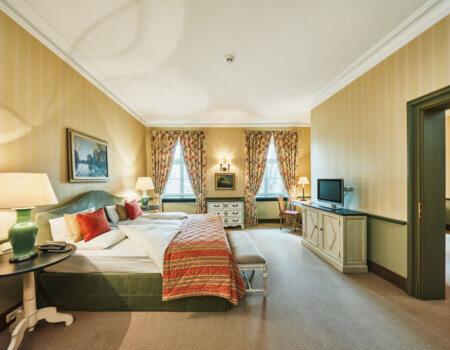 wta_2644_junior_suite1_4