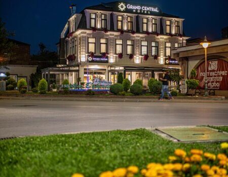 wta_2663_Hotel Macedonia Roe Deer 2