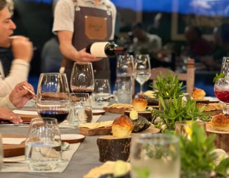 wta_2753_Patagonia Table