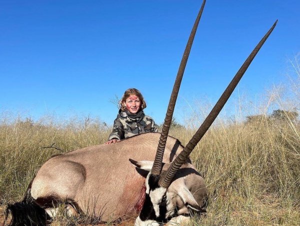 E0220AD2-E832-43AD-AA08-F5F654D88C02