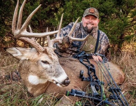 First Class Kansas Whitetails - Worldwide Trophy Adventures