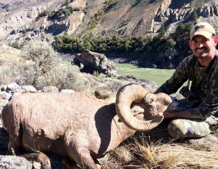 wta_Mark_Peterson_IZIFJ9_MP_Tpics_website(6)